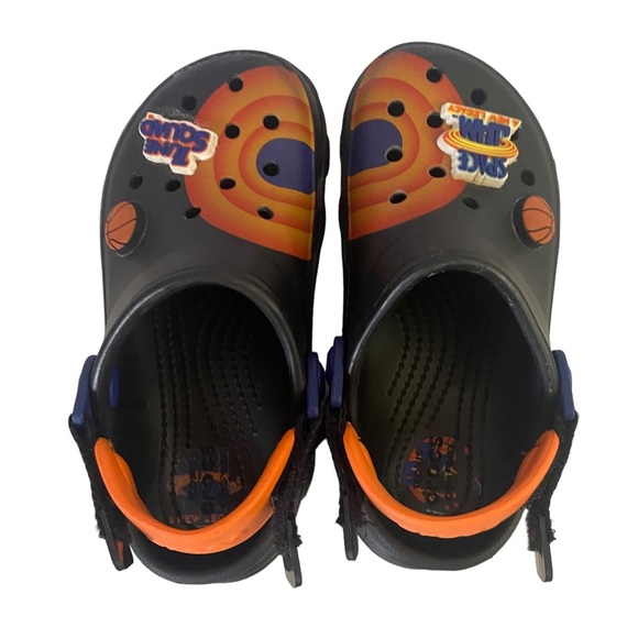 Crocs Space Jam Looney Toon Squad
Size Child 1 Shoes Lebron James Movie - Picture 8 of 16